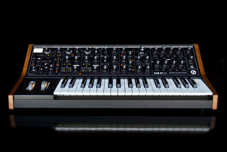 Moog Sub 37