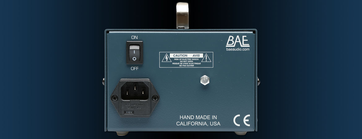 BAE Audio 1028 19" 1RU rack w/power supply (B-Ware)